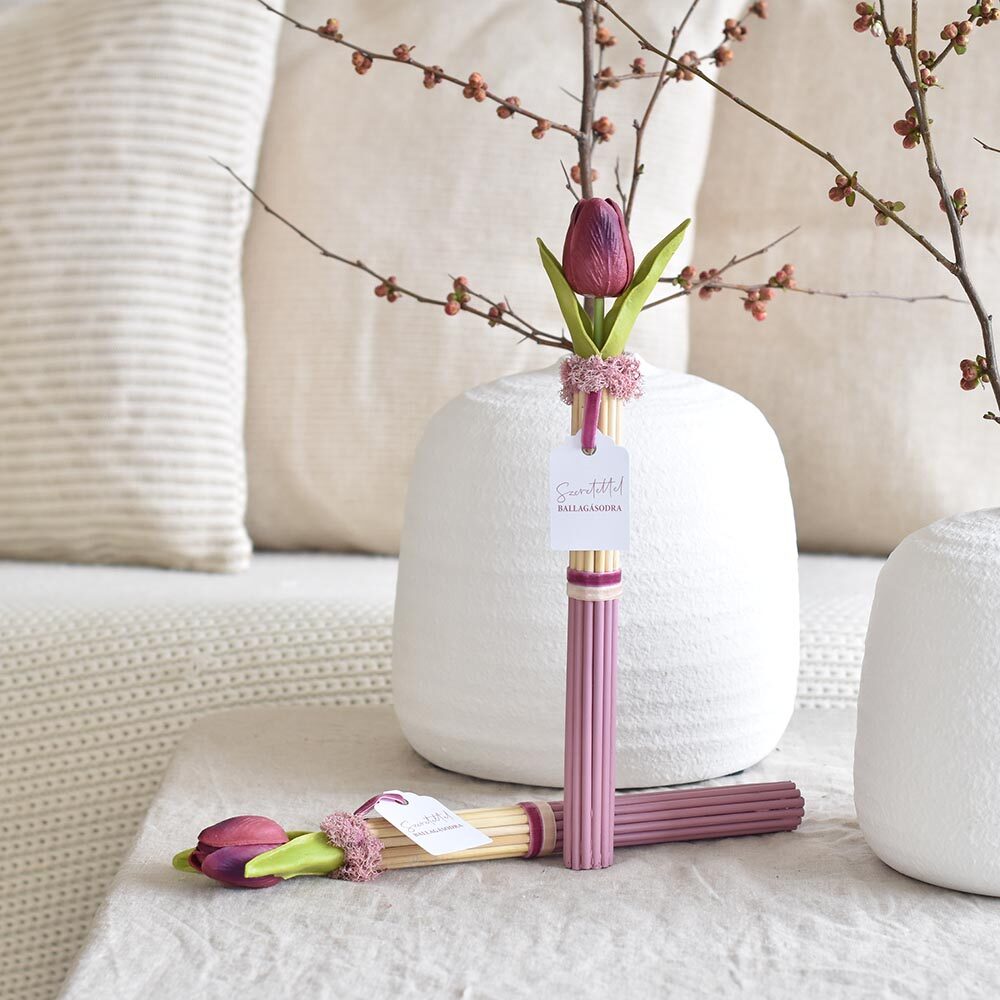Ballagási ajándék – rattan pálcás tulipán mályva színű