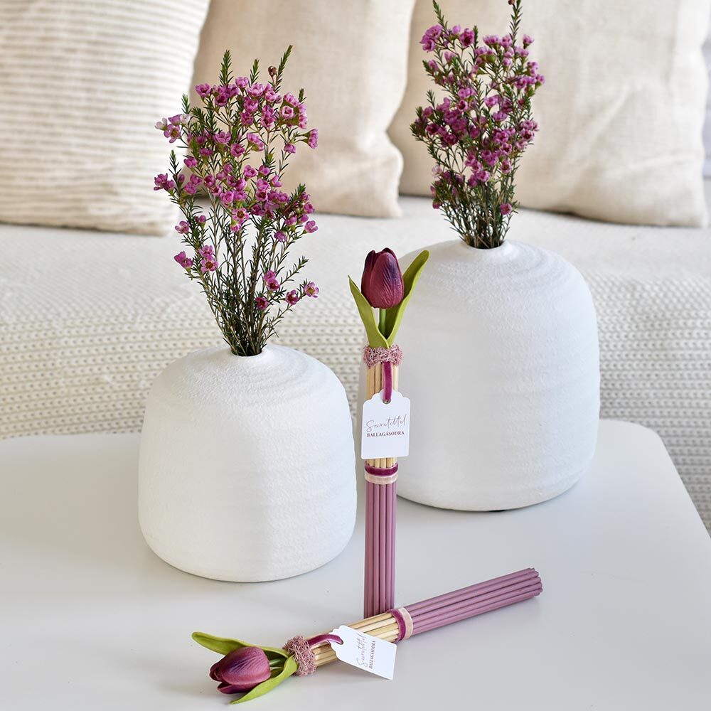 Ballagási ajándék – rattan pálcás tulipán mályva színű