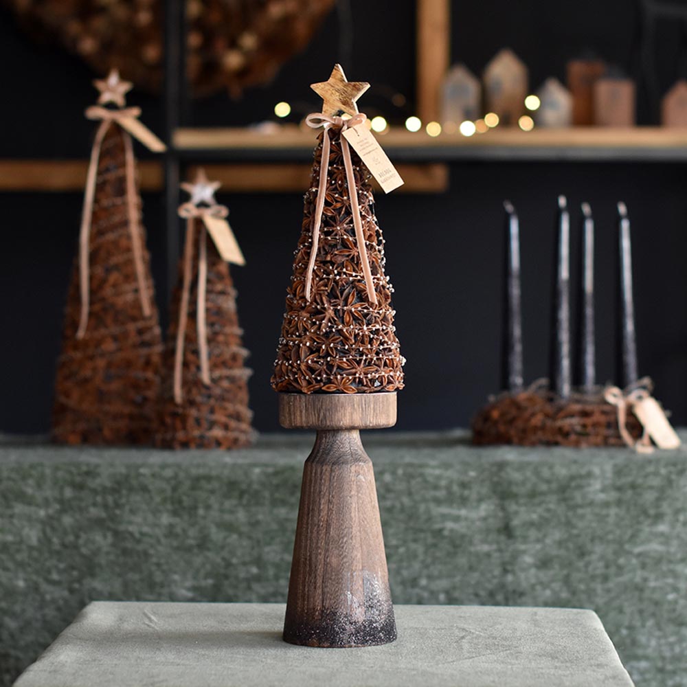 Természetes karácsonyi dekoráció - ánizs kúp