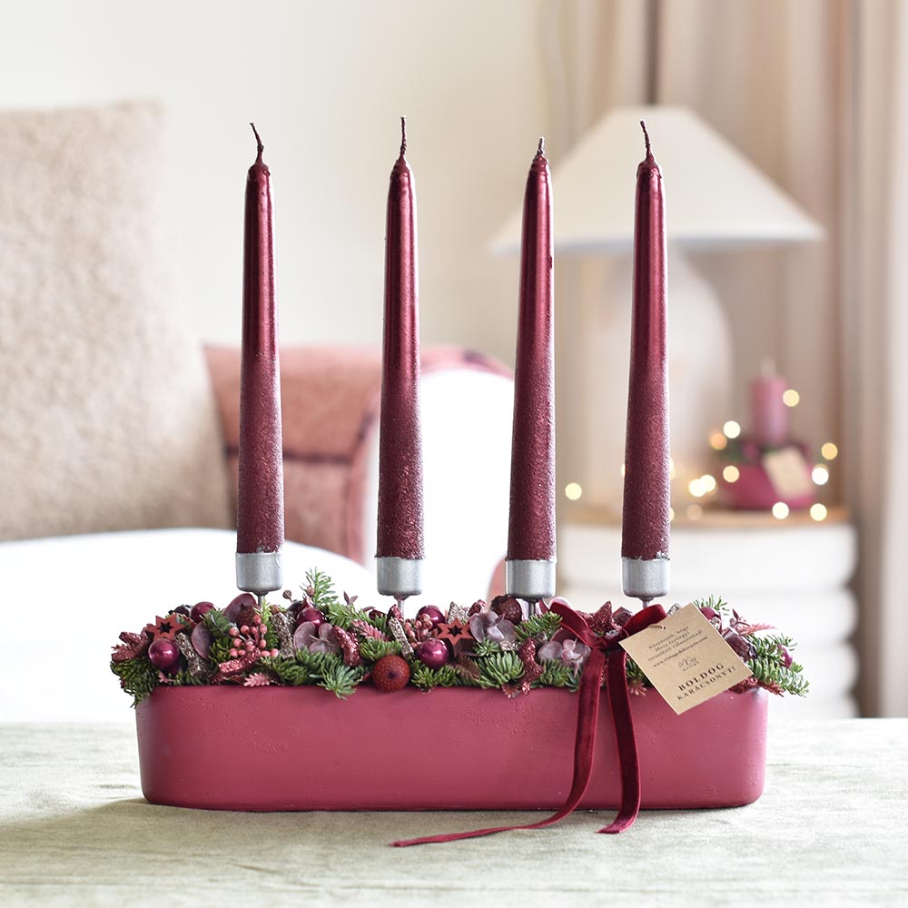 Adventi asztaldísz bordó színben