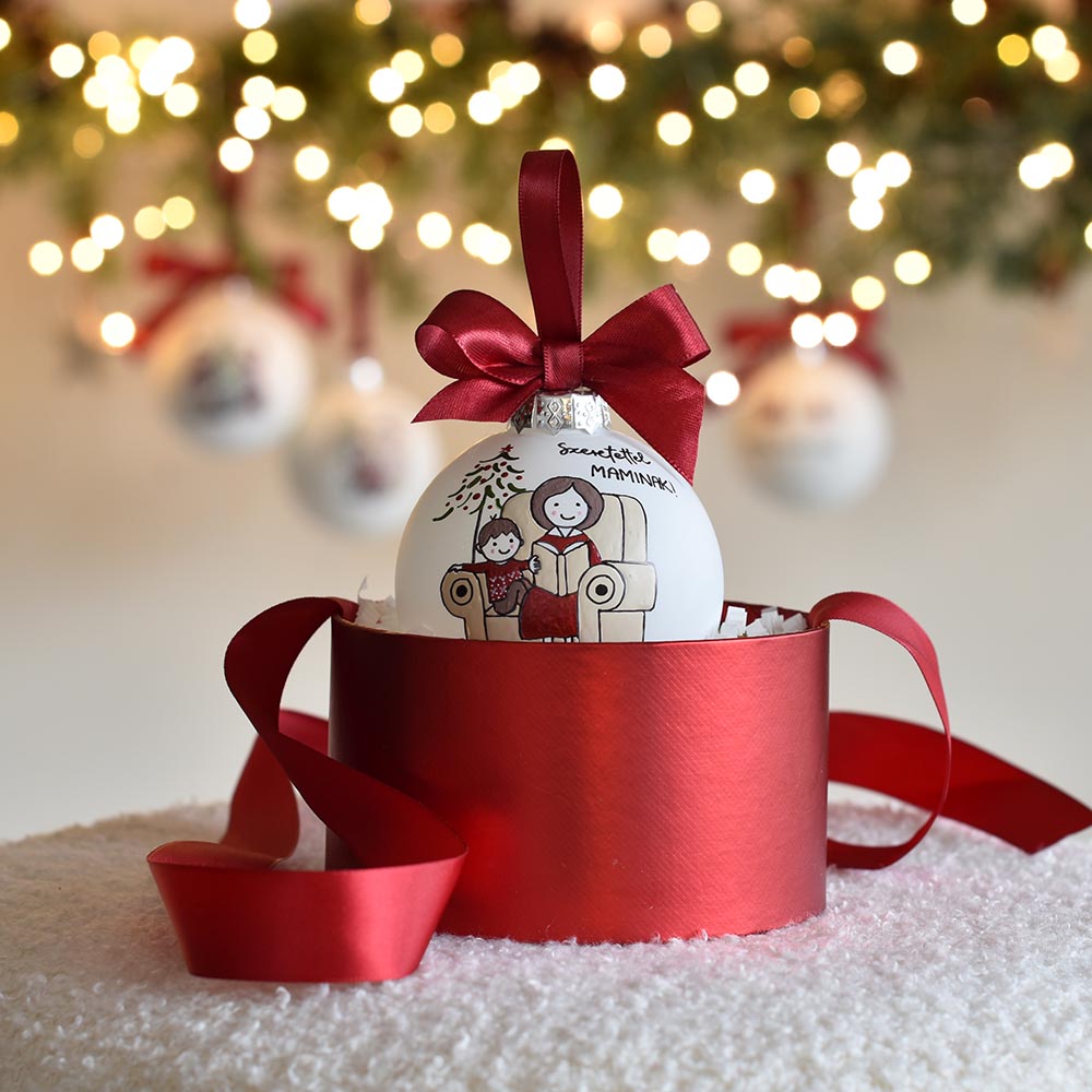 Egyedi, kézzel rajzolt karácsonyfadísz - üveggömb