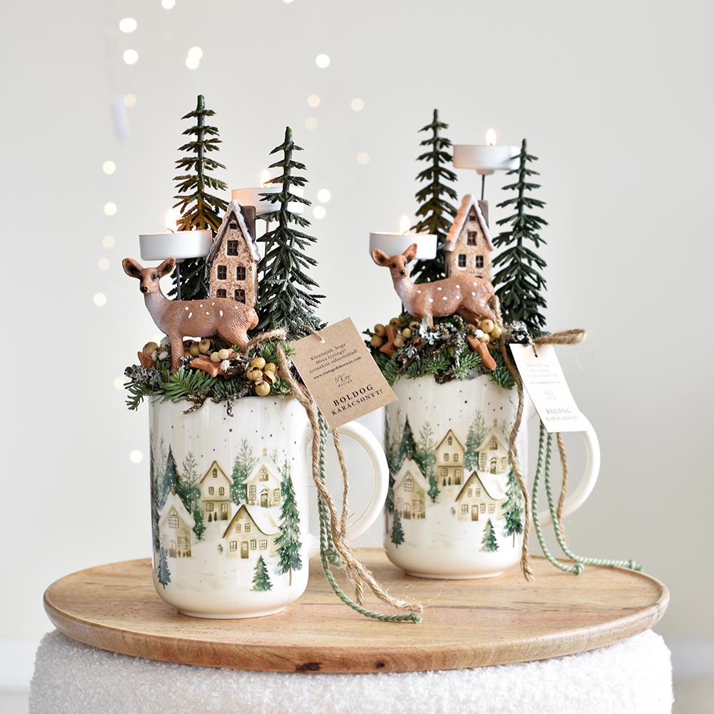 Karácsonyi asztaldísz - bögrés dekoráció őzikével