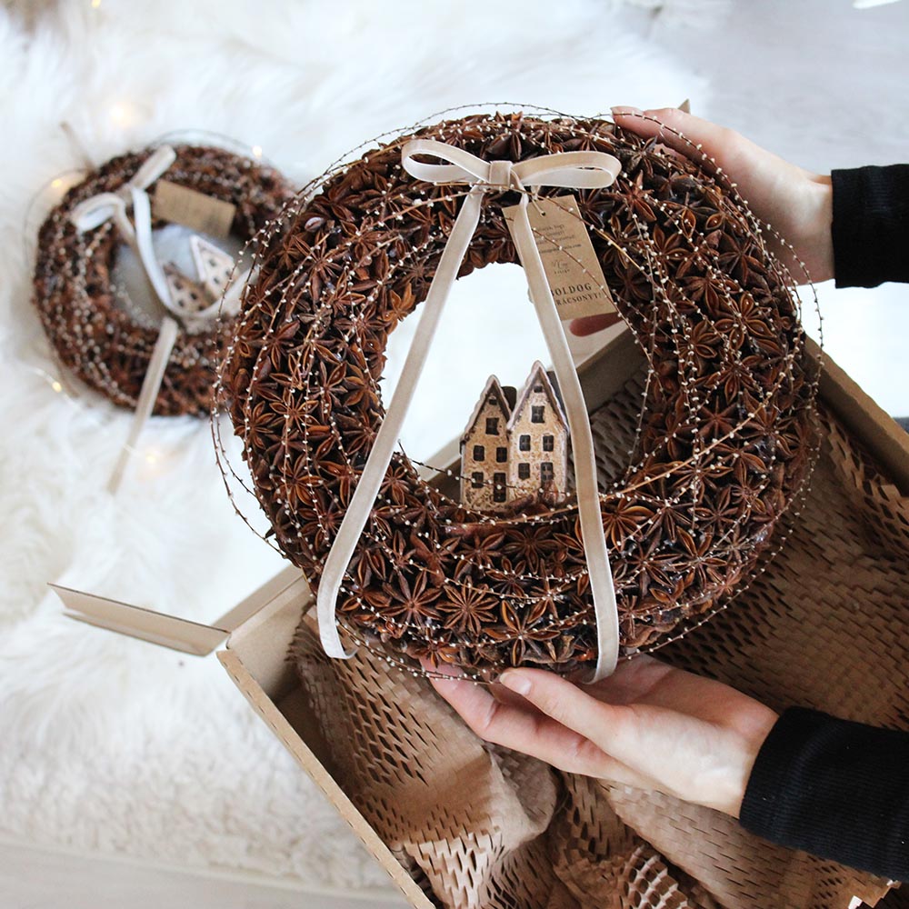 Természetes karácsonyi ajtódísz ánizsból