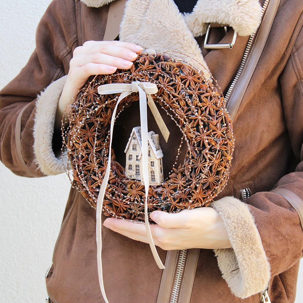 Természetes karácsonyi ajtódísz ánizsból