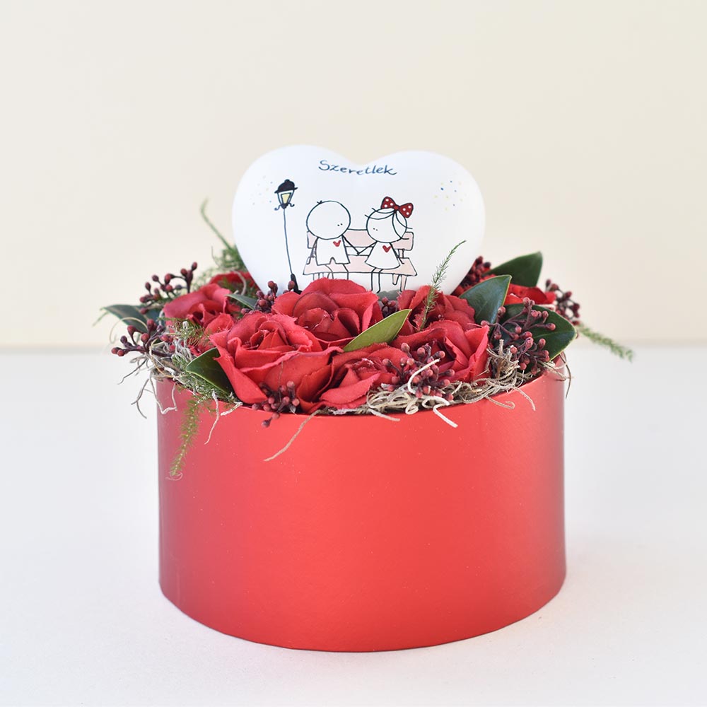 Egyedi Valentin-napi ajándék nőknek - rózsadoboz