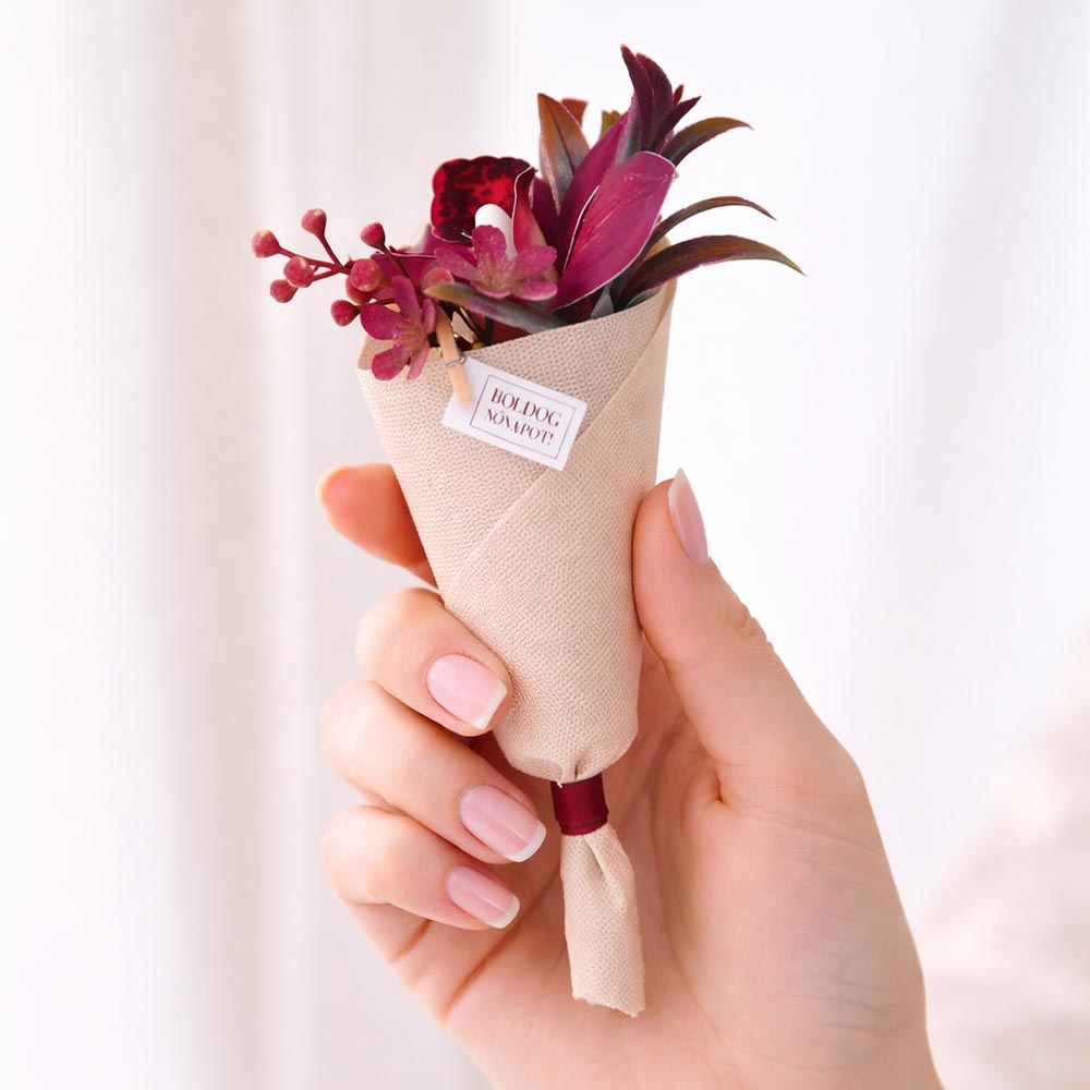 Elegáns nőnapi csokor orchideával