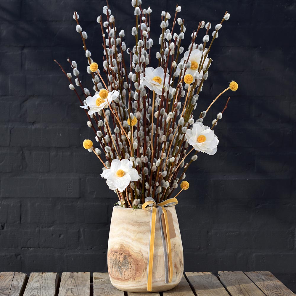 Nagyméretű barka kompozíció fa kaspóban - tavaszi dekoráció