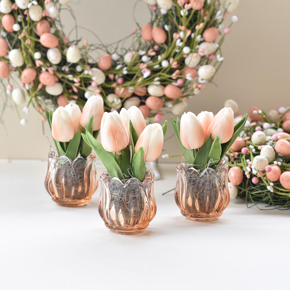 Tavaszi asztaldísz - élethű tulipán üveg kaspóban