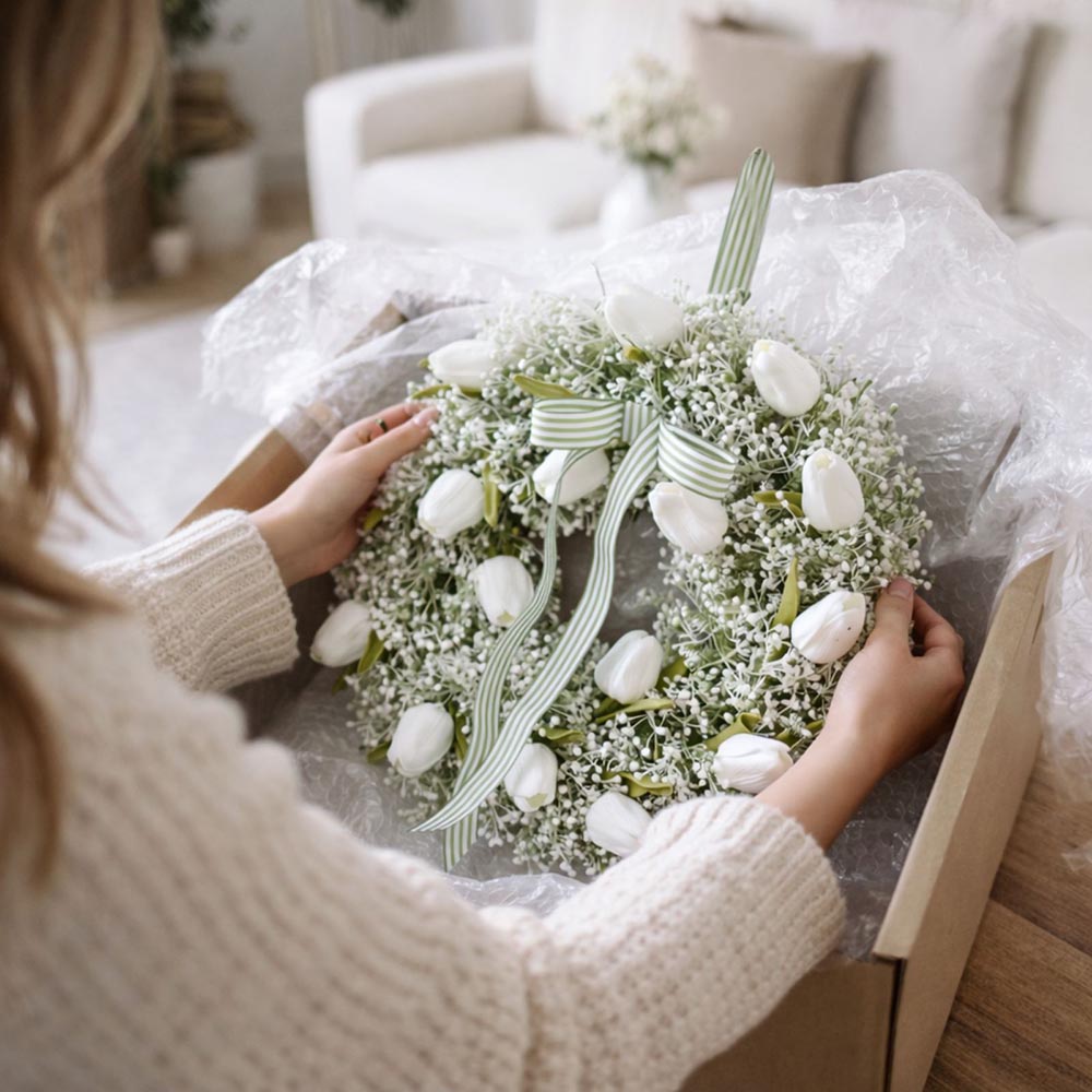 Tavaszi tulipános ajtókoszorú