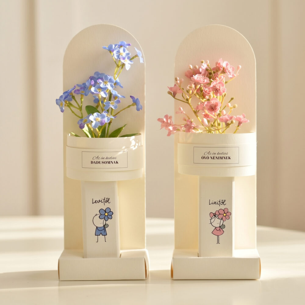 Ajándék pedagógusoknak - fa virágtartó egyedi rajzzal