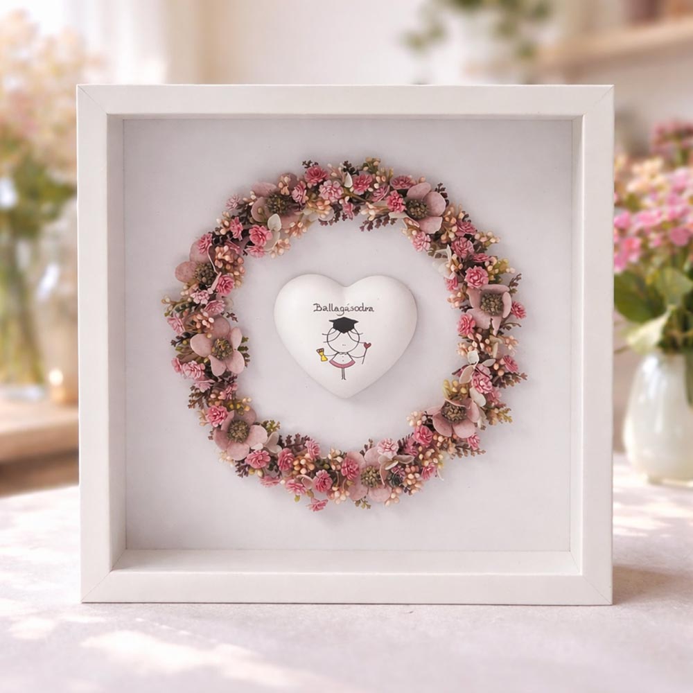 Ballagási ajándék lányoknak - egyedi virágkoszorús kép