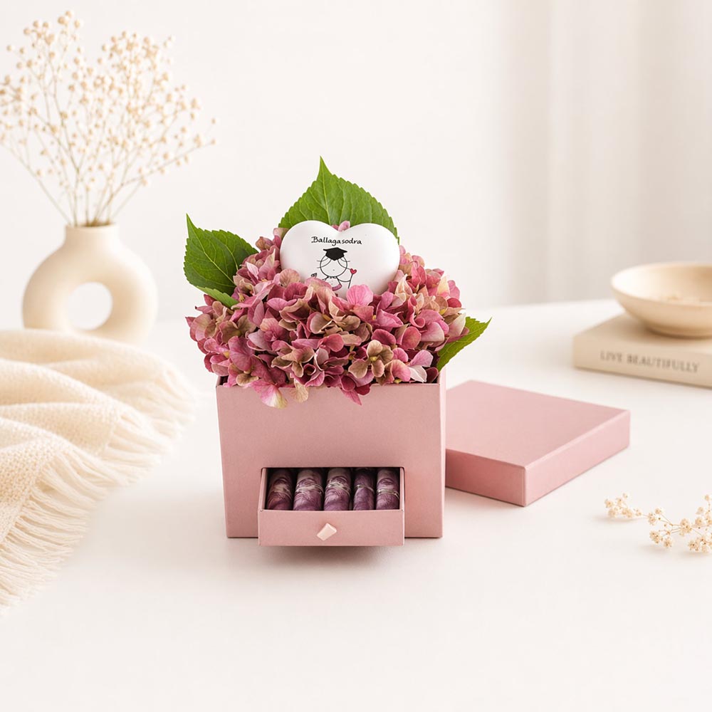 Egyedi ballagási pénzátadó doboz lányoknak - virágos